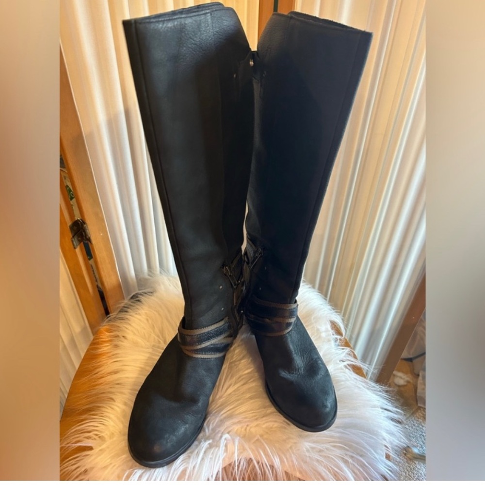 Sorel Lolla Boots